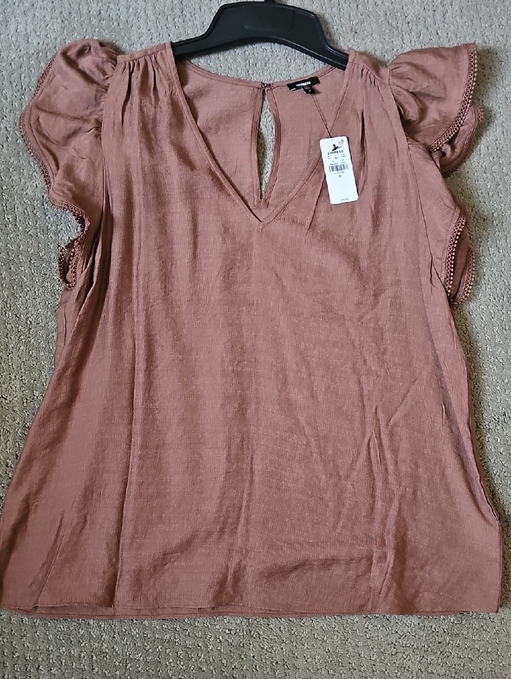 Express Mauve Rose Flutter Sleeve Keyhole Top